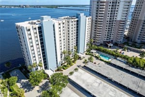 1901 Clifford St APT 301, Fort Myers, FL 33901, Sold 06/27/22