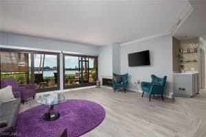 101 La Peninsula Blvd, Naples, FL 34113, Sold 07/25/22