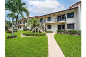 4957 Pepper Cir, Naples, FL 34113, Sold 01/12/23