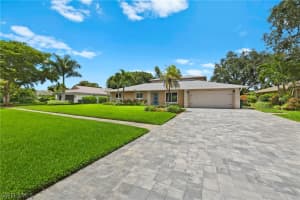 749 Nottingham Dr, Naples, FL 34109, Sold 09/23/22