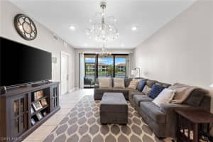15102 Palmer Lake Cir, Naples, FL 34109, Sold 08/19/22