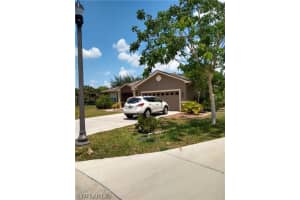 479 Shadow Lakes Dr, Lehigh Acres, FL 33974, Sold 07/13/22