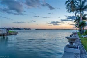 408 Antigua St, Naples, FL 34113, Sold 10/21/22