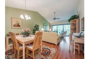 5767 Deauville Cir, Naples, FL 34112, Sold 07/29/22