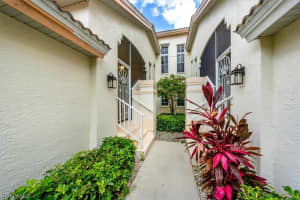 7798 Gardner Dr, Naples, FL 34109, Sold 08/04/22