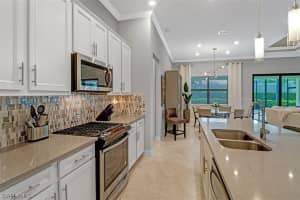 7222 Wilton Dr N, Naples, FL 34109, Sold 07/28/22
