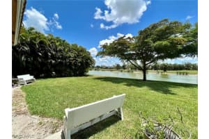 2172 Vardin Pl, Naples, FL 34120, Sold 07/29/22