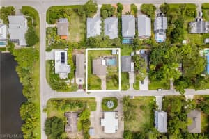 723 Park Ave, Naples, FL 34110, Sold 02/15/23