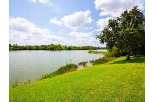 1280 Verde Dr, Naples, FL 34105, Sold 08/09/22