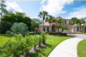 15498 Cadiz Ln, Naples, FL 34110, Sold 07/29/22
