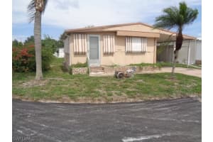 2798 Wedgewood Dr, North Fort Myers, FL 33917, Sold 07/07/22