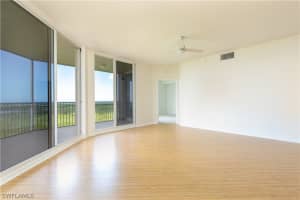 1001 Arbor Lake Dr, Naples, FL 34110, Sold 10/19/22