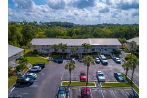 4621 Bayshore Dr, Naples, FL 34112, Sold 08/29/22