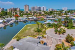 12 Clearview Boulevard, Fort Myers Beach, FL 33931 - MLS#222041675