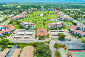 37 High Point Cir S, Naples, FL 34103, Sold 07/29/22