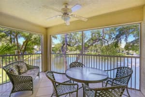 688 Wiggins Lake Dr, Naples, FL 34110, Sold 07/08/22