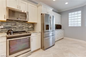 8223 Parkstone Pl, Naples, FL 34120, Sold 07/15/22