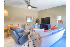 5638 Foxlake Dr, North Fort Myers, FL 33917, Sold 08/05/22