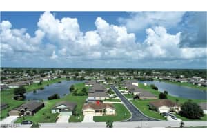 140 Shadow Lakes Dr, Lehigh Acres, FL 33974, Sold 09/01/22