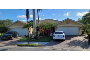 14195 Fall Creek Ct, Naples, FL 34114, Sold 07/21/22
