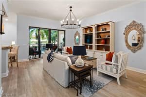 985 Sandpiper St, Naples, FL 34102, Sold 07/21/22