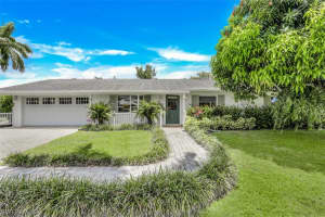 1086 N Town and River Dr, Fort Myers, FL 33919, Sold 08/10/22