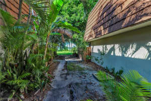 The Village of Cedarbend, 5249 Cedarbend Dr #2, Fort Myers, FL 33919, Sold 07/18/22