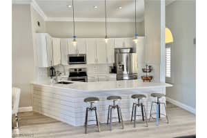 649 Beachwalk Cir, Naples, FL 34108, Sold 12/02/22