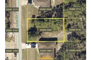 811 Burns Avenue, Lehigh Acres, FL 33974 - MLS#222044129