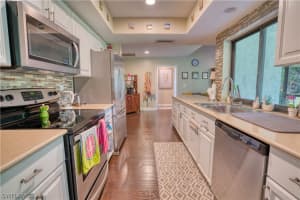 1630 Nottingham Dr, Naples, FL 34109, Sold 07/22/22