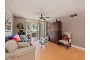 1170 Wildwood Lakes Blvd, Naples, FL 34104, Sold 07/15/22