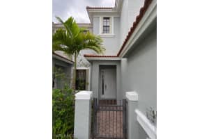 14755 Pinnacle Pl, Naples, FL 34119, Sold 06/30/22