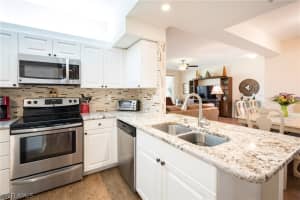 343 Dover Pl, Naples, FL 34104, Sold 10/31/22