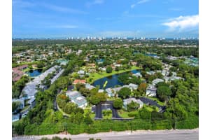 215 Bobolink Way, Naples, FL 34105, Sold 12/08/22