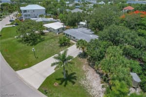 955 San Carlos Dr, Fort Myers Beach, FL 33931, Sold 12/16/22