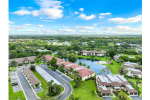 400 Misty Pines Cir, Naples, FL 34105, Sold 09/20/22