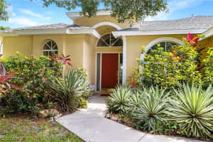 2162 E Crown Pointe Blvd, Naples, FL 34112, Sold 07/26/22