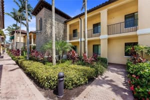 1045 Sandpiper St, Naples, FL 34102, Sold 08/08/22