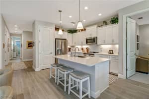 2542 Seychelles Dr, Naples, FL 34112, Sold 10/14/22