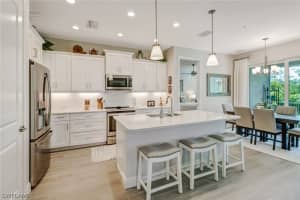 2542 Seychelles Dr, Naples, FL 34112, Sold 10/14/22
