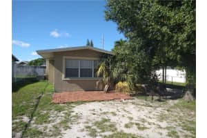 3048 Thomas St, Fort Myers, FL 33916, Sold 11/02/22
