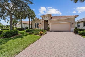 8909 Dartmoor Way, Fort Myers, FL 33908, Sold 08/15/22