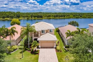 1581 Birdie Dr, Naples, FL 34120, Sold 09/14/22