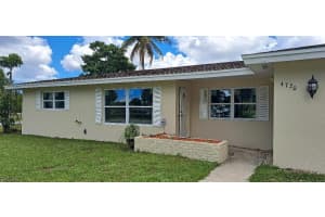 4720 Catalina Dr, Naples, FL 34112, Sold 12/14/22