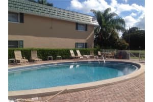 300 Valley Stream Dr, Naples, FL 34113, Sold 01/31/23