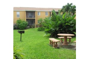 12638 Kenwood Ln, Fort Myers, FL 33907, Sold 07/29/22