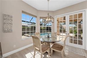 761 Glendevon Dr, Naples, FL 34105, Sold 10/05/22