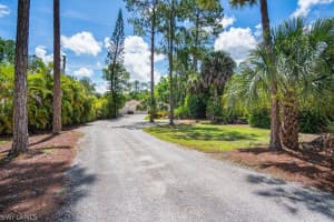 1158 Oakes Blvd, Naples, FL 34119, Sold 10/31/22