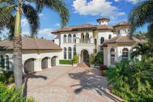 1585 3rd St S, Naples, FL 34102, Sold 02/14/23