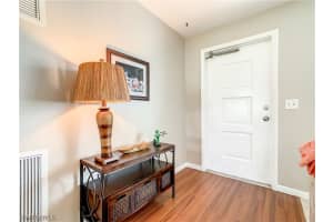 4555 Vinsetta Ave, North Fort Myers, FL 33903, Sold 08/17/22
